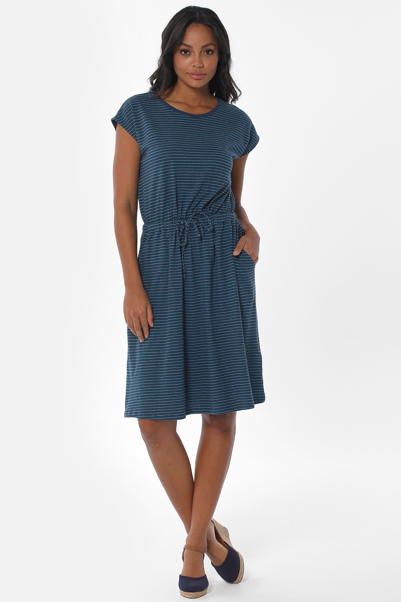 ORGANICATION Damen vegan Gestreiftes Jerseykleid Navy