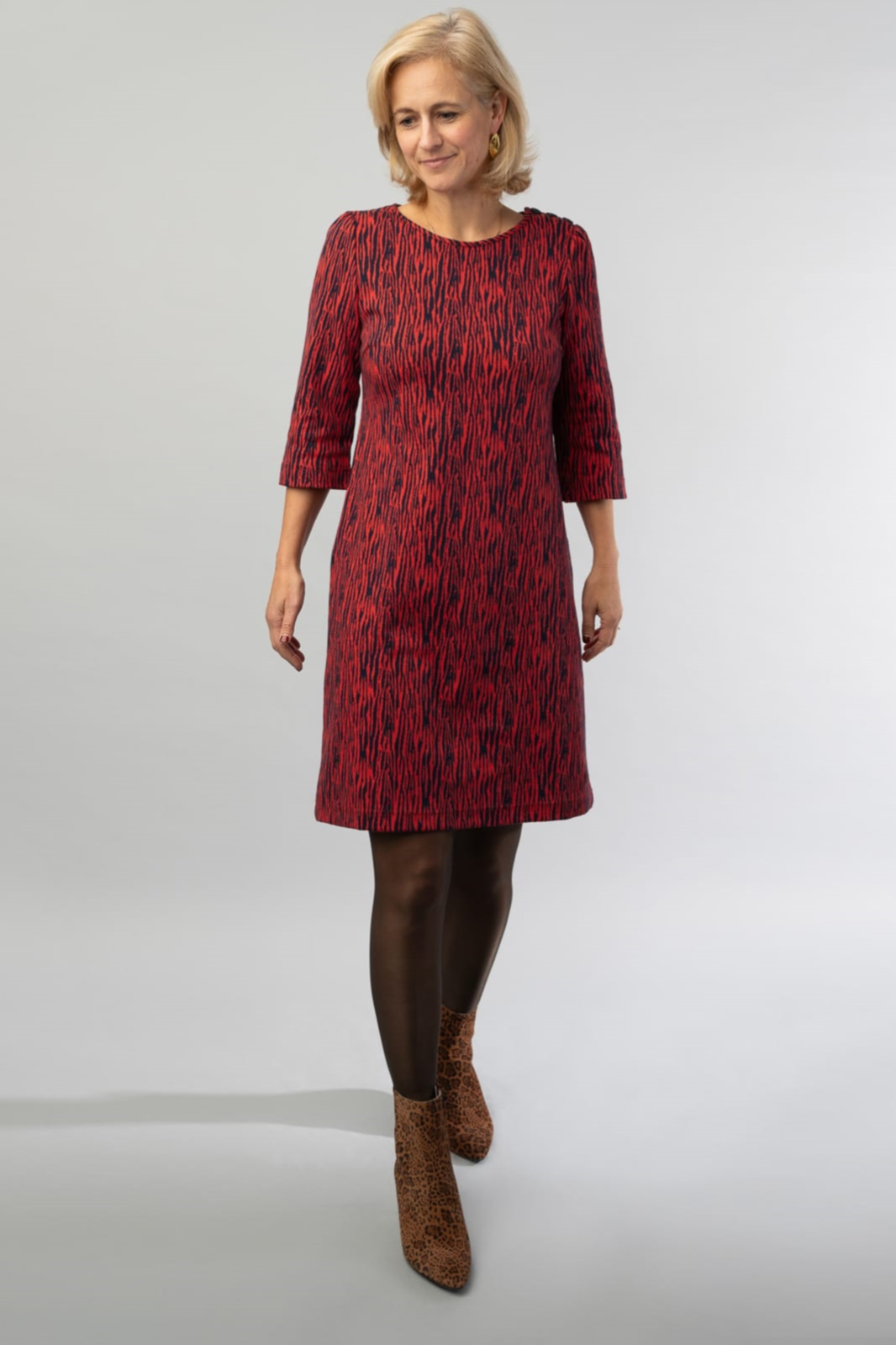 Marjolein Elisabeth Damen vegan Jolein Rotes Zebra Kleid