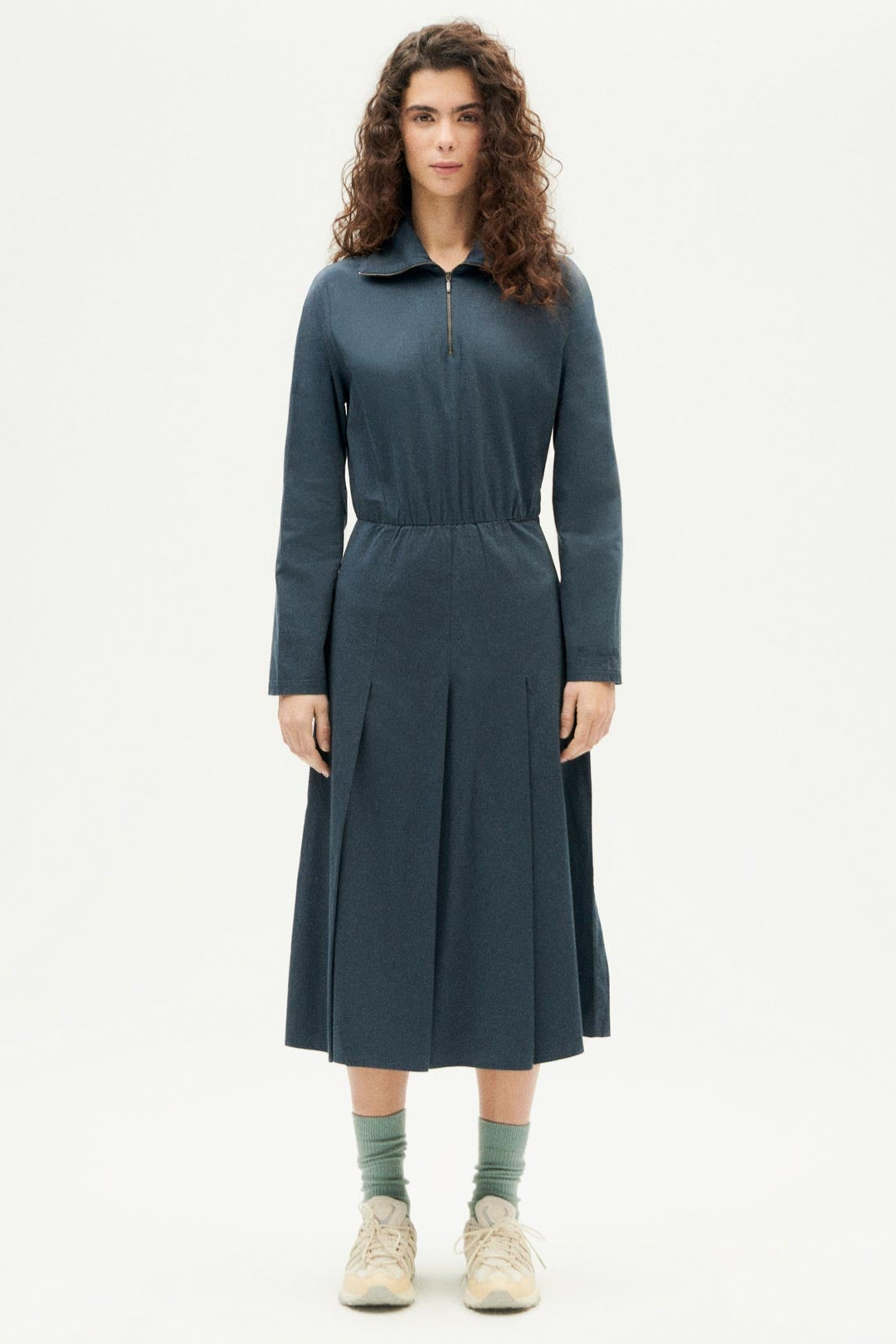 Thinking mu Damen vegan Kleid Gillian Graphit