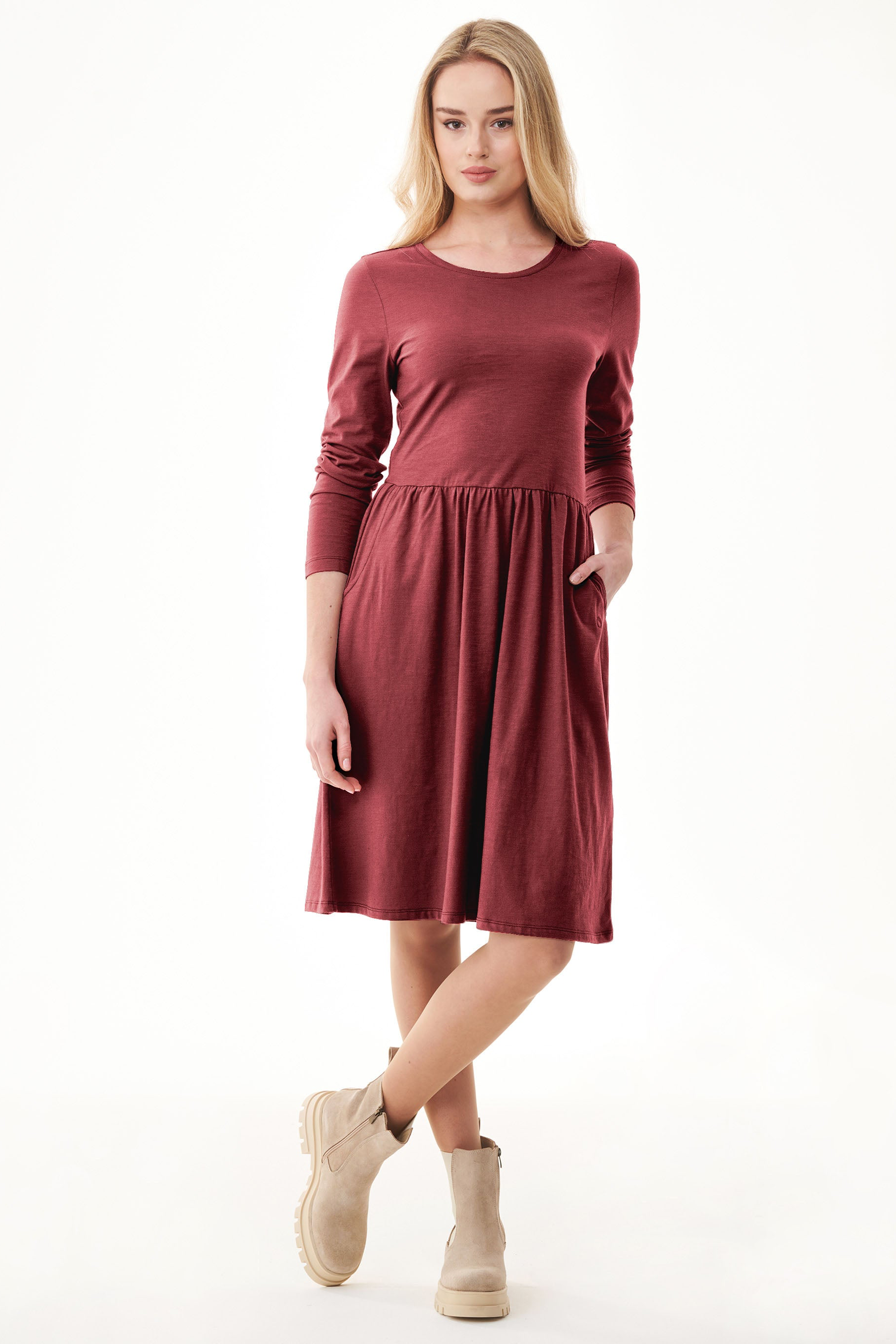 ORGANICATION Damen vegan Kleid Jersey Merlot