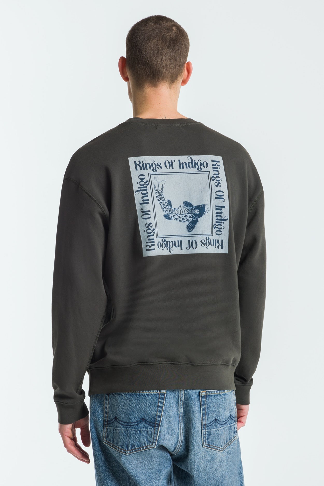 Kings Of Indigo Herren vegan Sweatshirt Neil Peat Dunkelbraun