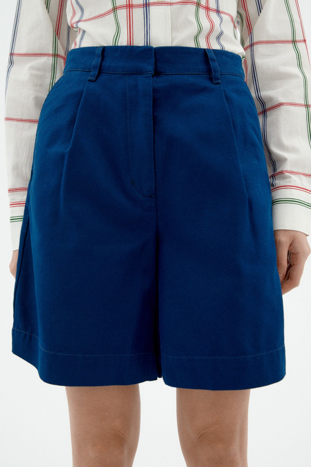 Thinking mu Damen vegan Shorts Bermuda Pinzette Lia Blau