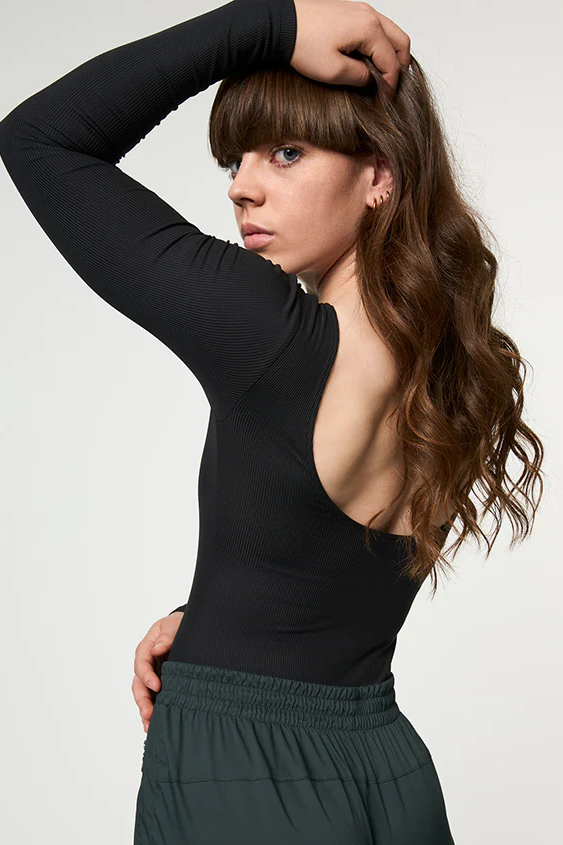 Girlfriend Collective Damen vegan Bodysuit Ava Schwarz