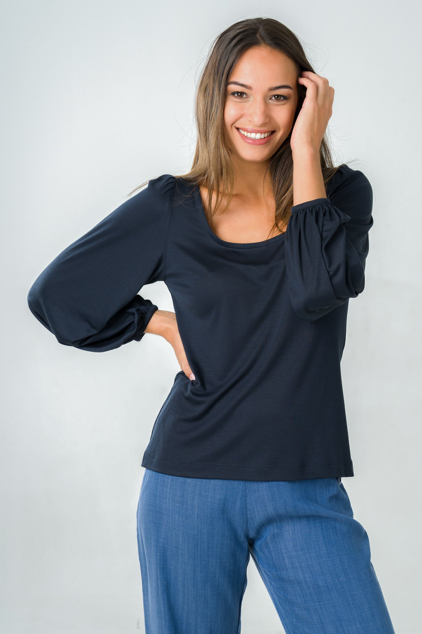 Avani Damen vegan Oberteil Kalmia Navy