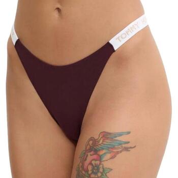 Tommy Hilfiger Strings  -