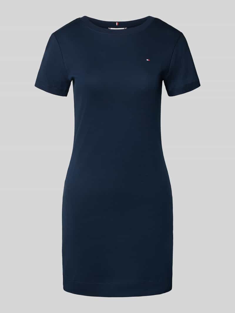 Tommy Hilfiger Shirtjurk NEW CODY STR SLIM SHORT DRS SS met allover streepdessin, logo-vlag
