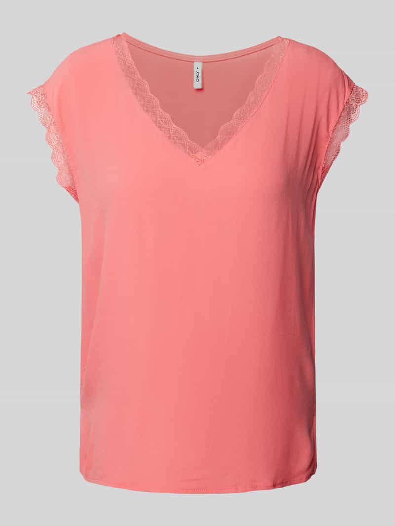Only Shirt met V-hals ONLJASMINA S/S V-NECK LACE TOP NOOS PTM