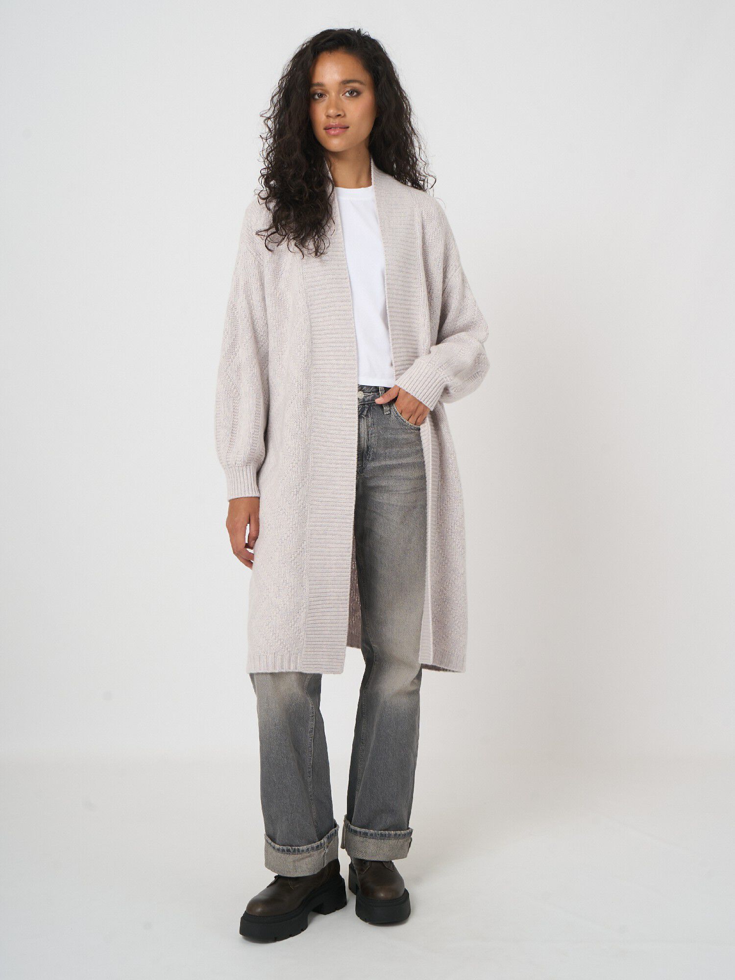 REPEAT cashmere REPEAT Limited Edition - open vest met pofmouwen