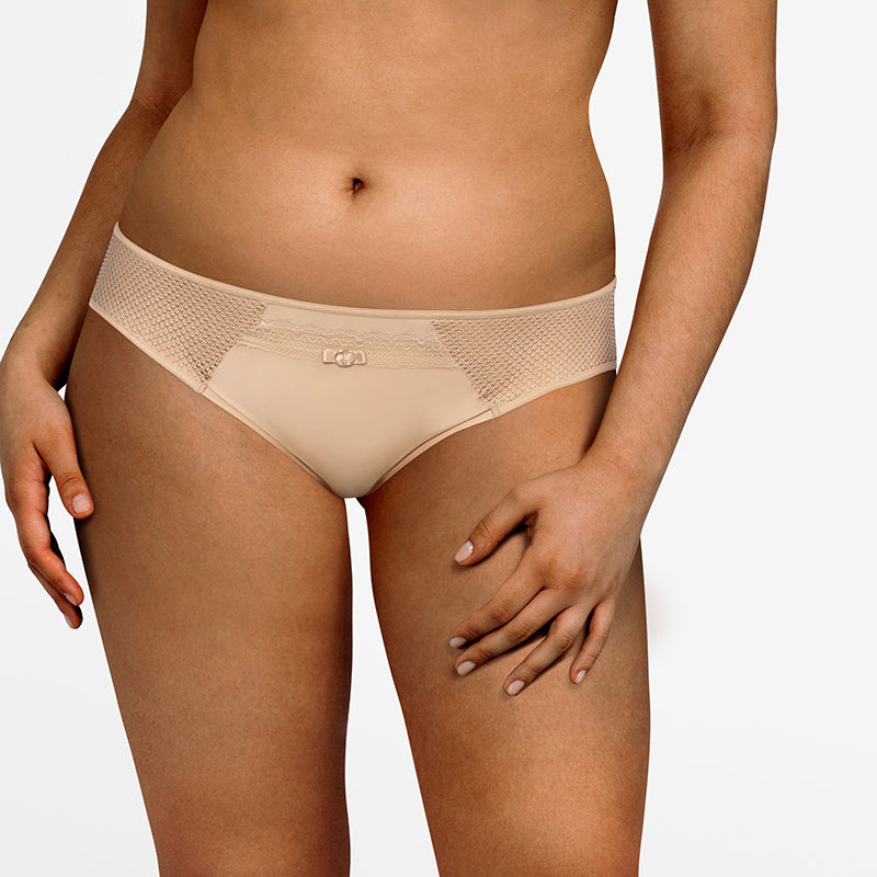 Chantelle Parisian Allure brazilian slip, beige