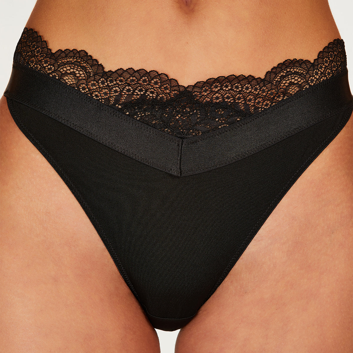 Hunkemöller Cheyenna g-string, zwart
