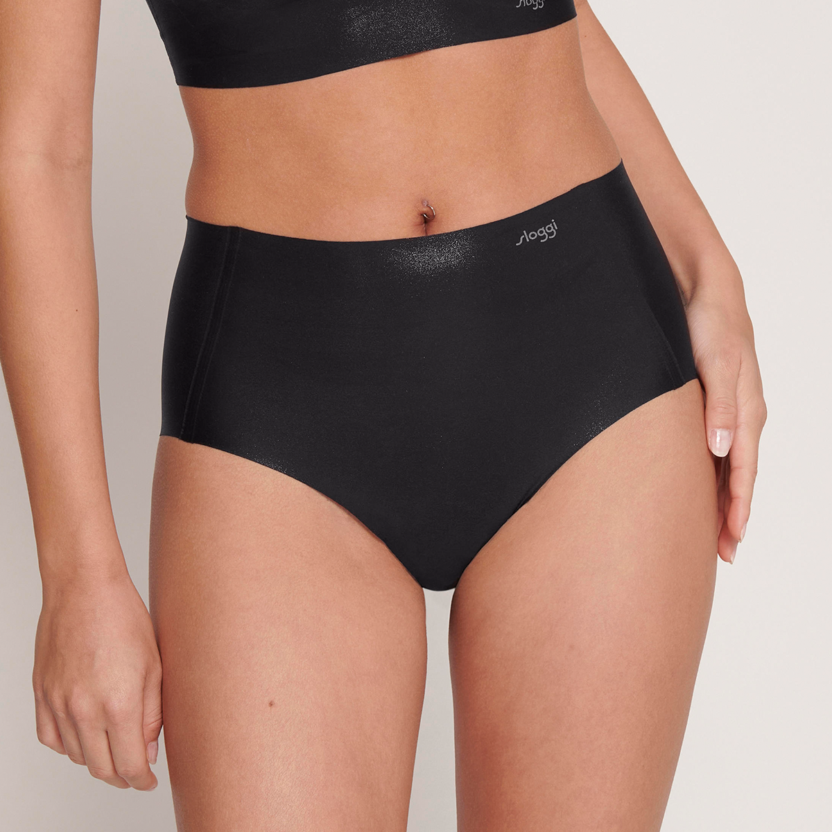 Sloggi Zero Feel Holiday maxi slip, zwart