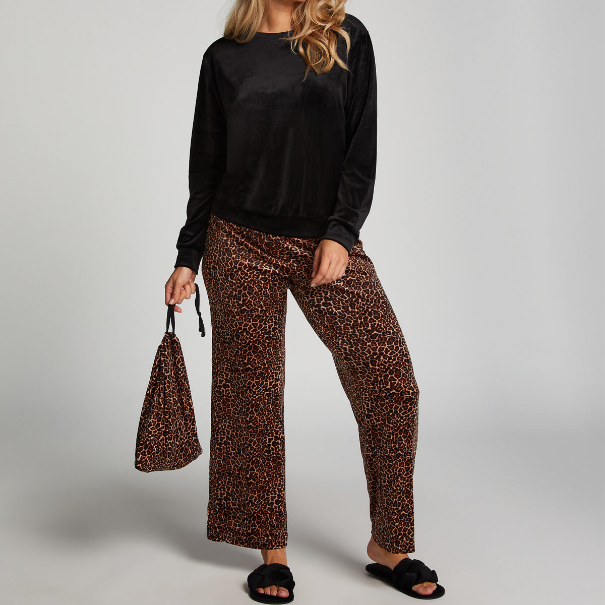 Hunkemöller Leopard Velour pyjama's, zwart