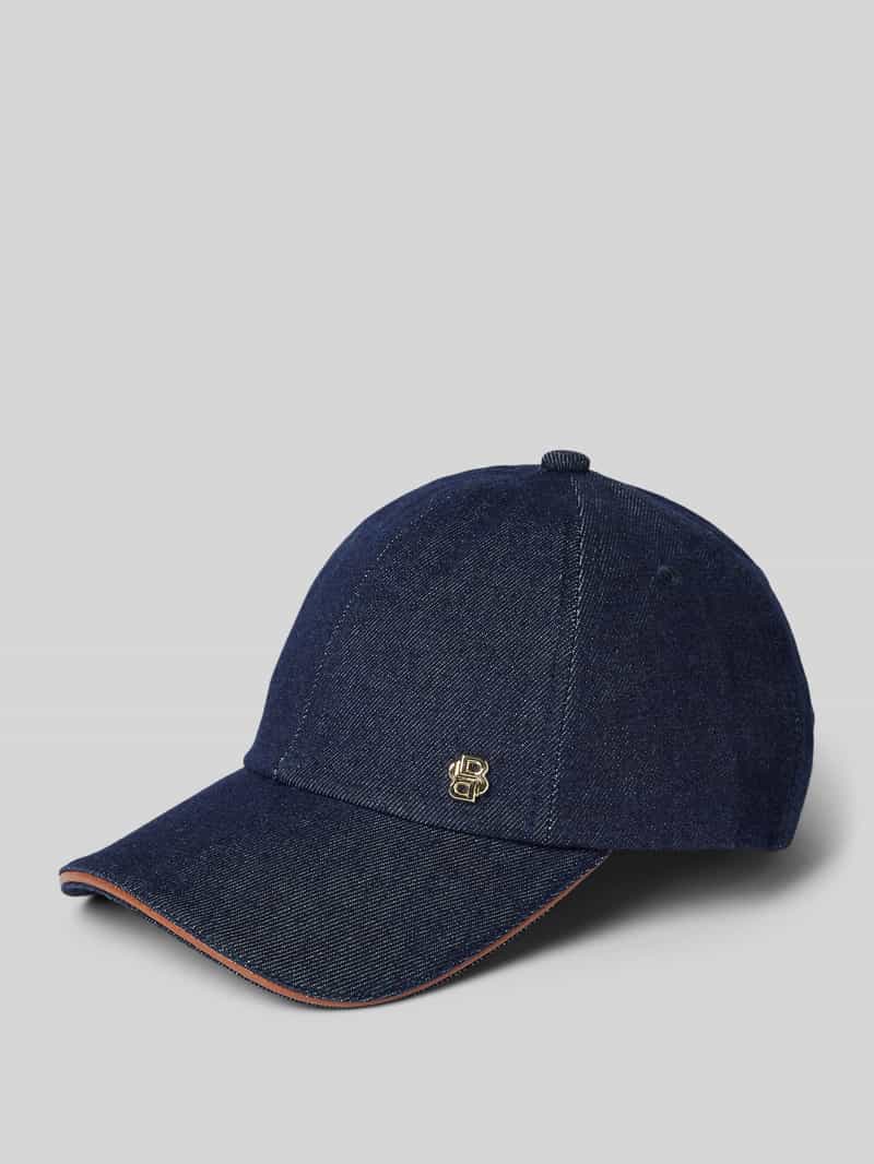 Boss Baseball pet Ari met double-b-monogram