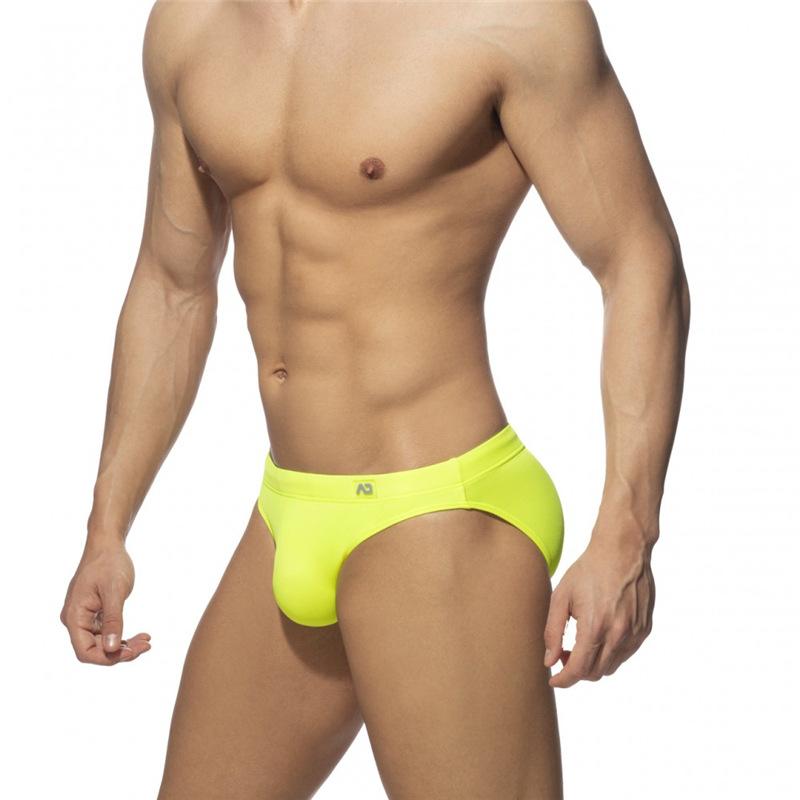 Queshark Water Sports 7 kleuren heren zwembroek met trekkoord en duwkussen L