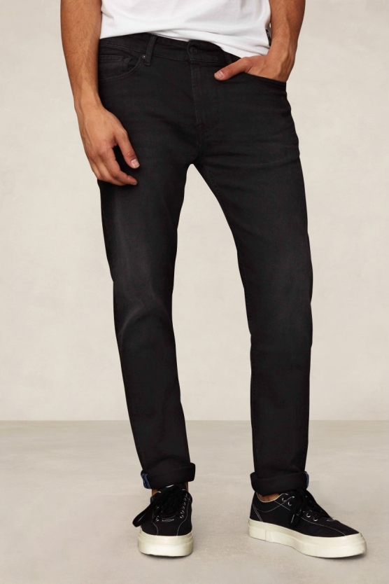 Kings Of Indigo Herren vegan Jeans John Used Schwarz