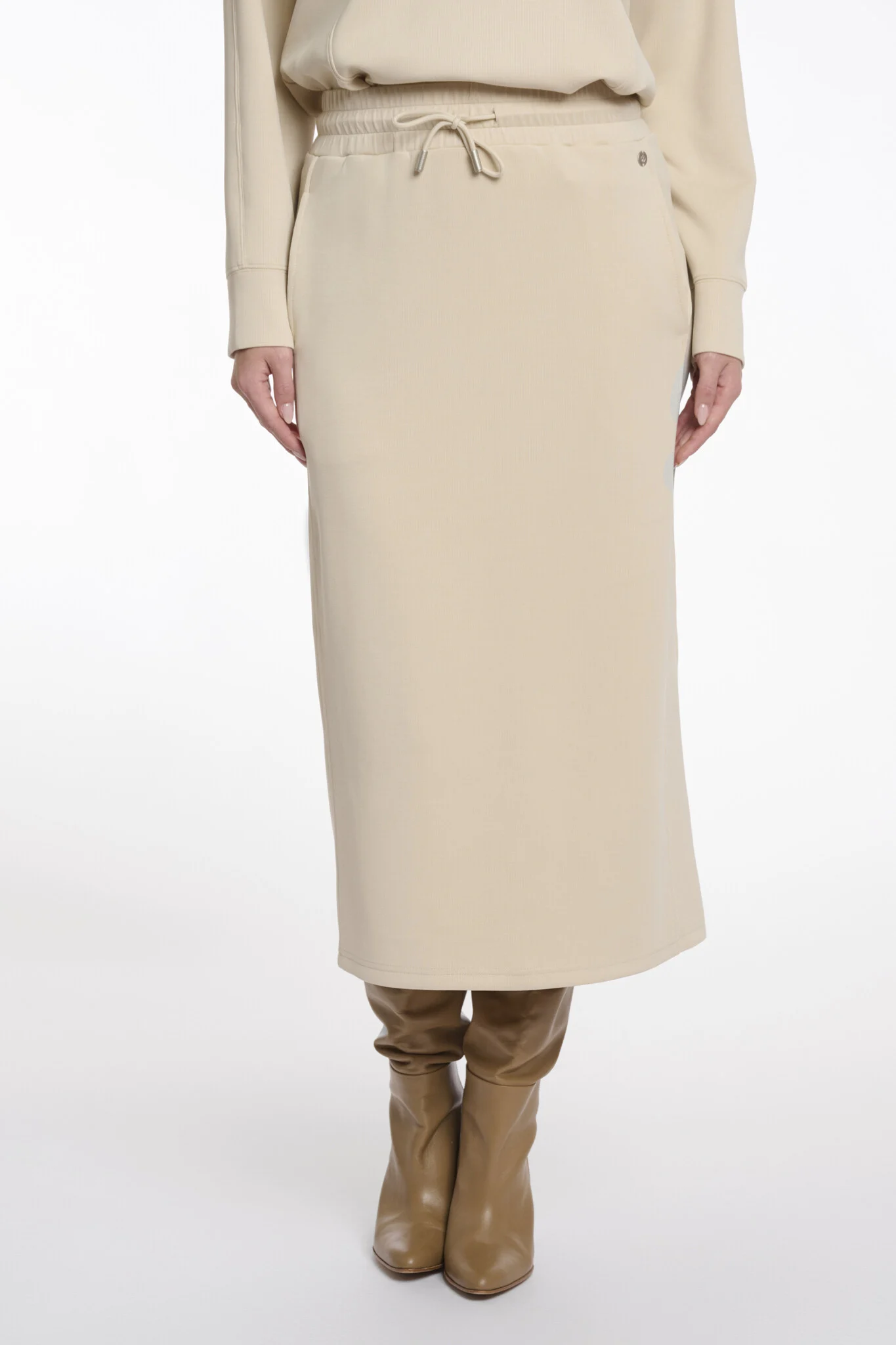 Rino & Pelle Ciska.7002511 rino en pelle jersey skirt with elastic waistband beige
