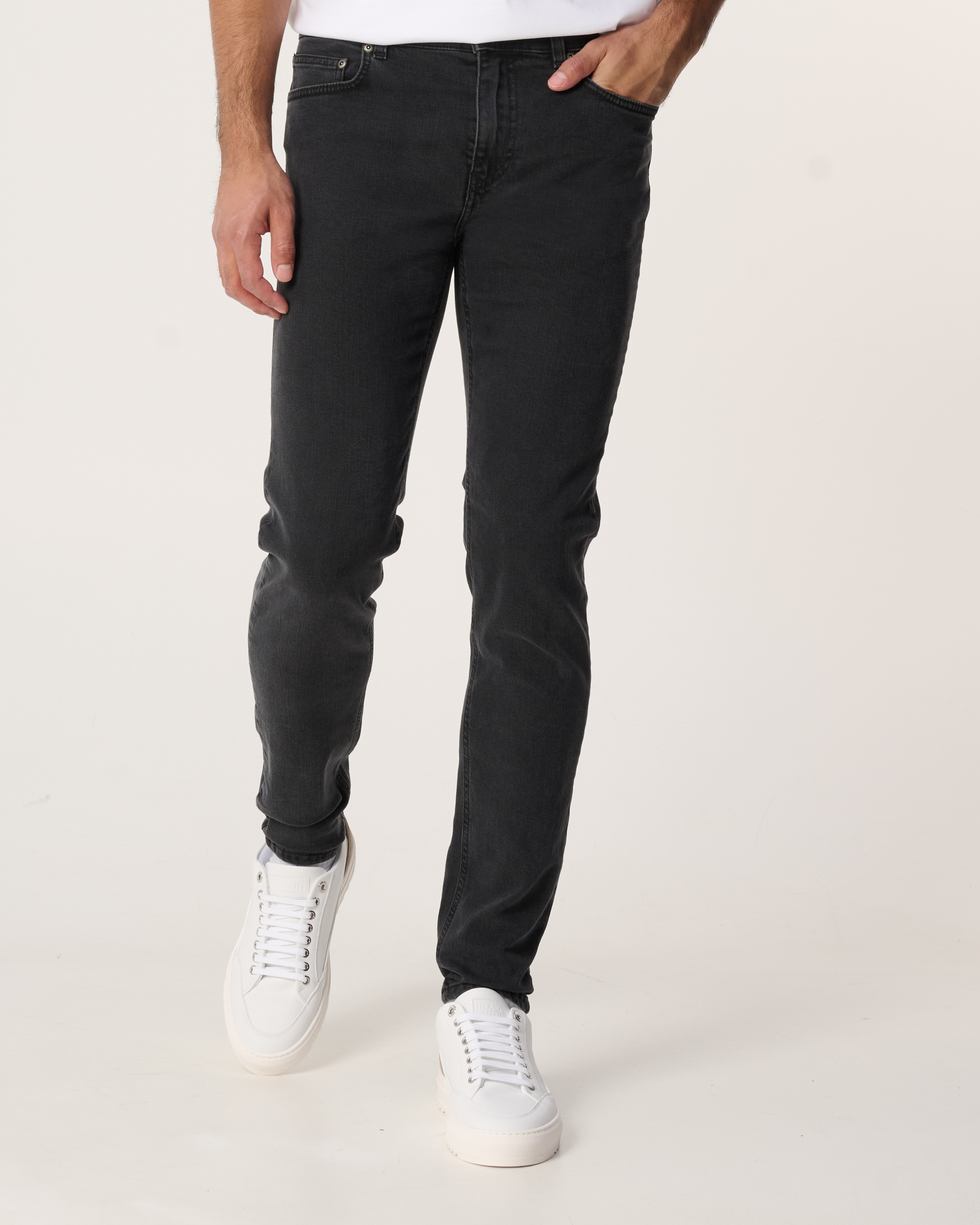 Won Hundred Dean jeans