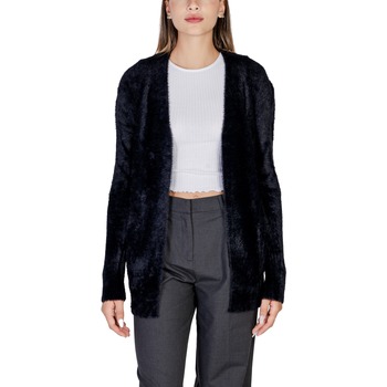 Morgan Vest  222-MLOUIS