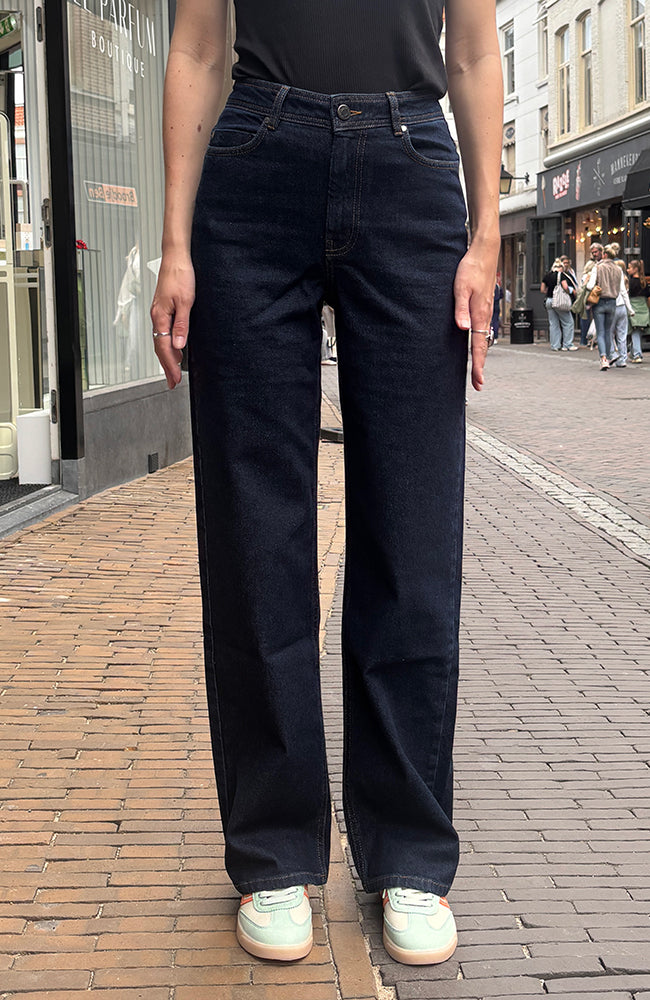 Thinking mu Damen vegan Jeans Theresa Dunkelblau