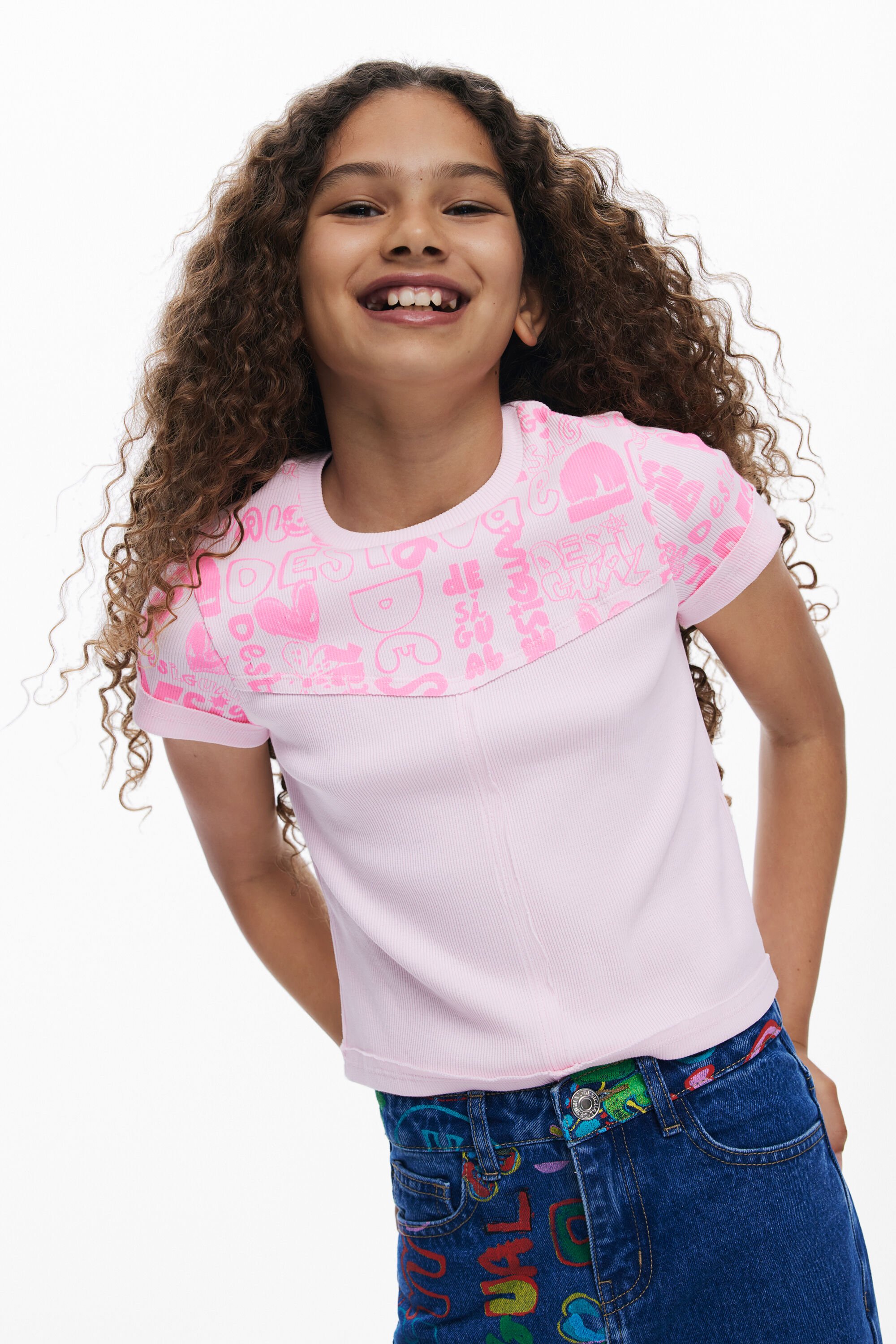 Desigual T-shirt met korte mouwen en lettering - RED