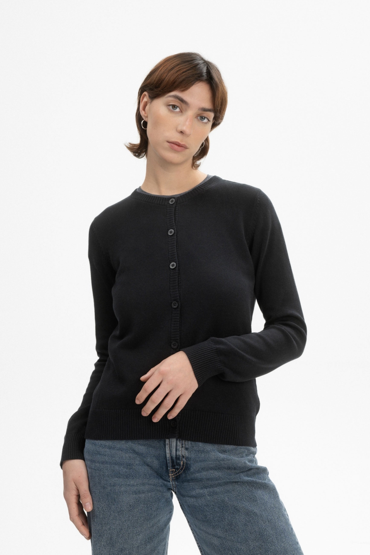 MELA Damen vegan Strickcardigan Fine Nameen Schwarz