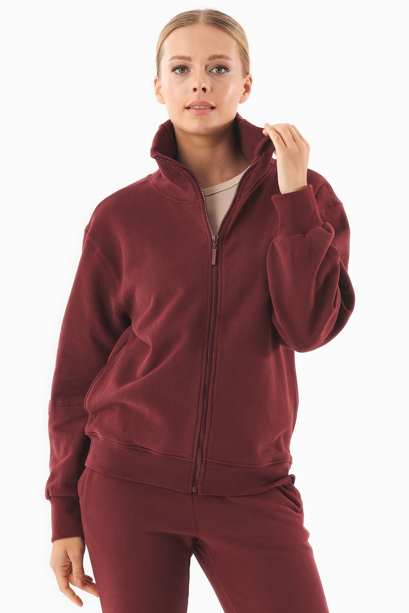 ORGANICATION Damen vegan Soft-Touch-Sweatjacke Bordeaux
