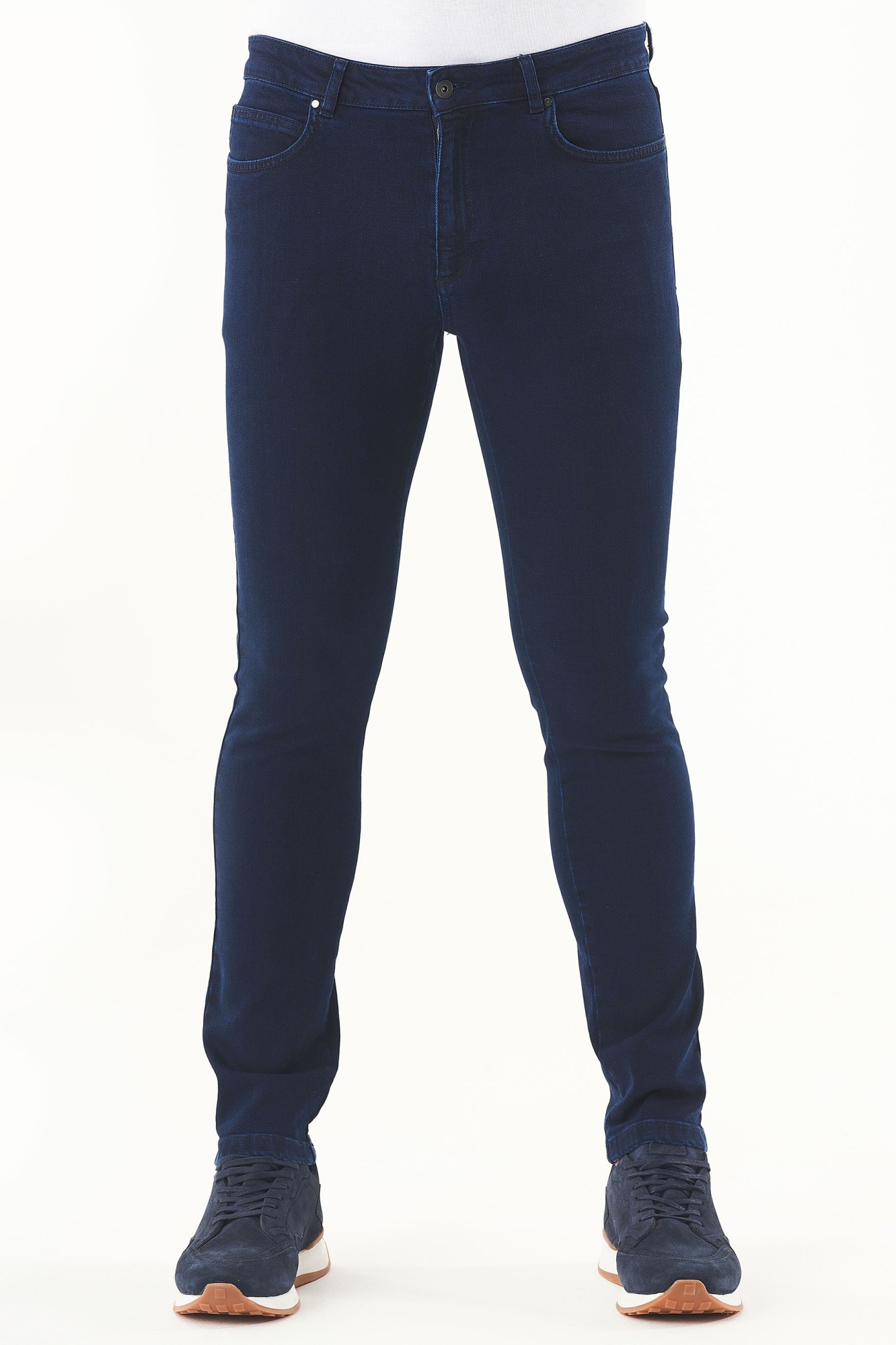 ORGANICATION Herren vegan Schmale Jeans Dunkelmarine
