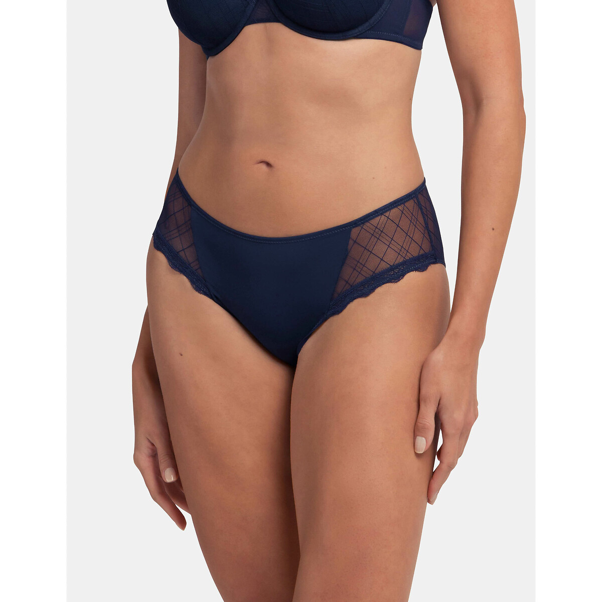 Dorina Slip Imani