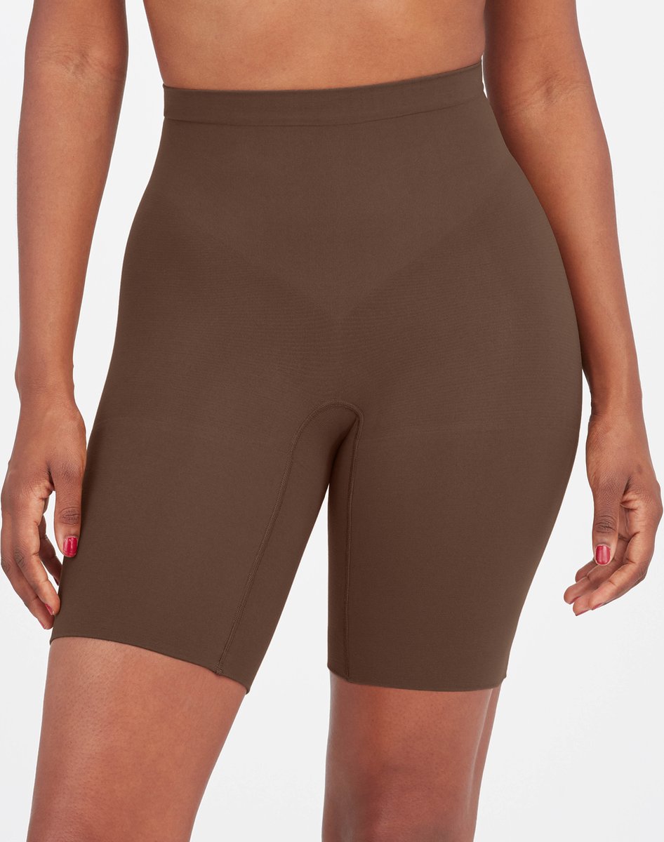 Spanx  Maat L Power Series - Power Short - Kleur Chestnut Brown (Donkerbruin)