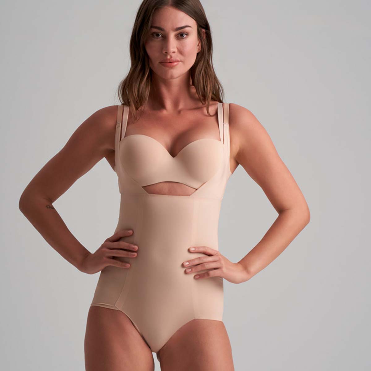 Bye Bra Smooth Essentials Bodysuit bodystocking, beige