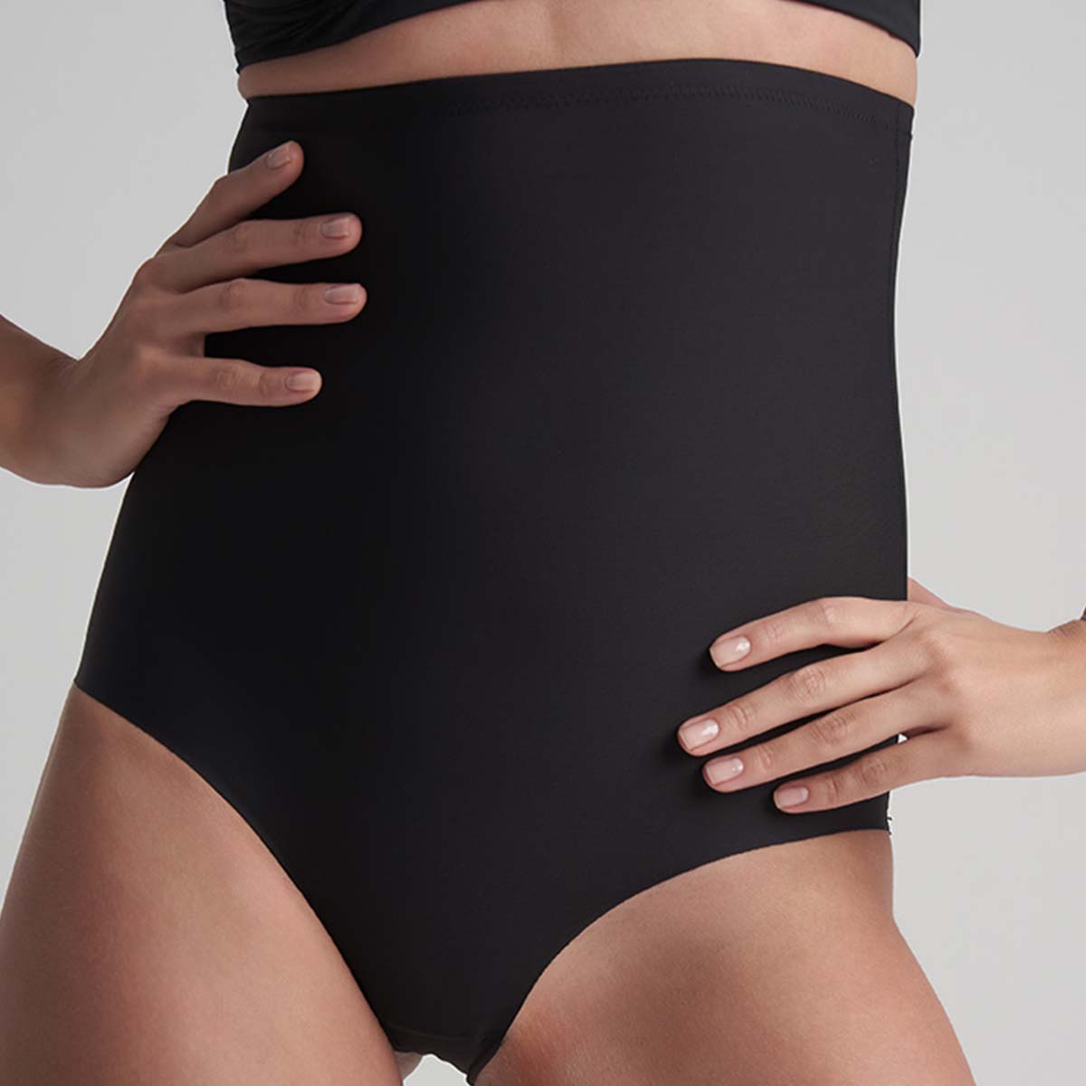Bye Bra Sculpting High Waist maxi slip, zwart