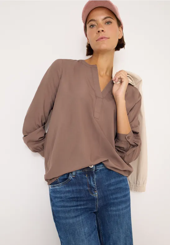 Cecil Blouse met gespleten hals