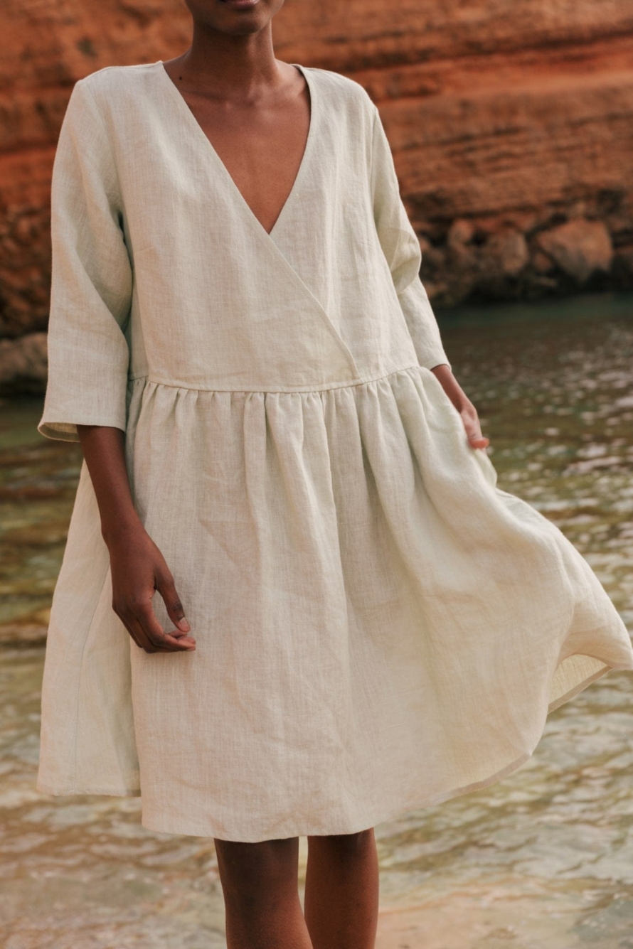 AmourLinen Damen vegan Leinenkleid Daphne SalbeigrÃ¼n