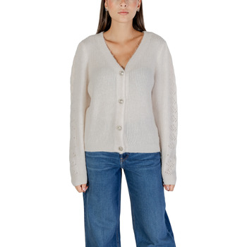 Morgan Vest  252-MPLAY