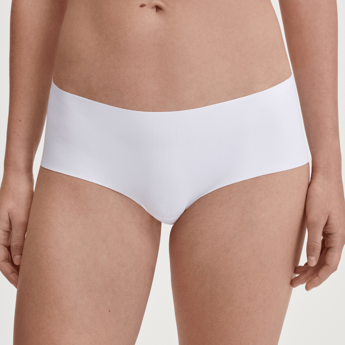 Calida Sleek Skin hipster slip, wit