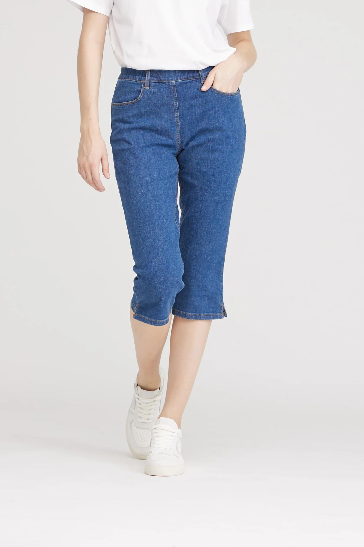 LAURIE Damen vegan Jeans Capri Kelly Regular Blue Denim