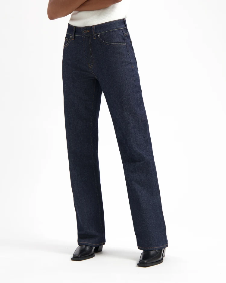 Kuyichi Damen vegan Jeans Lena Loose Dry Dunkelblau