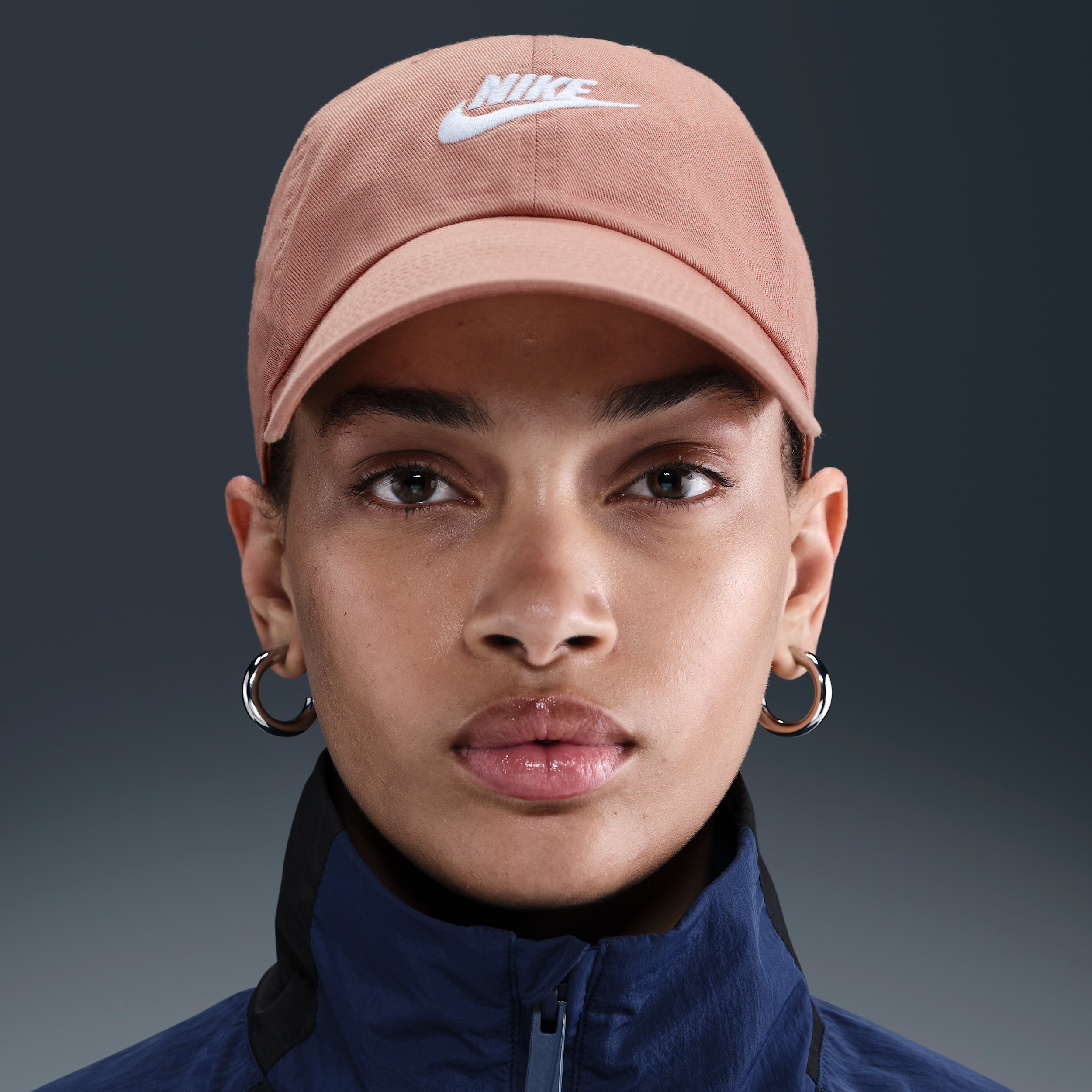 Nike Sportswear Baseballcap U NK CLUB CAP U CB FUT WSH L