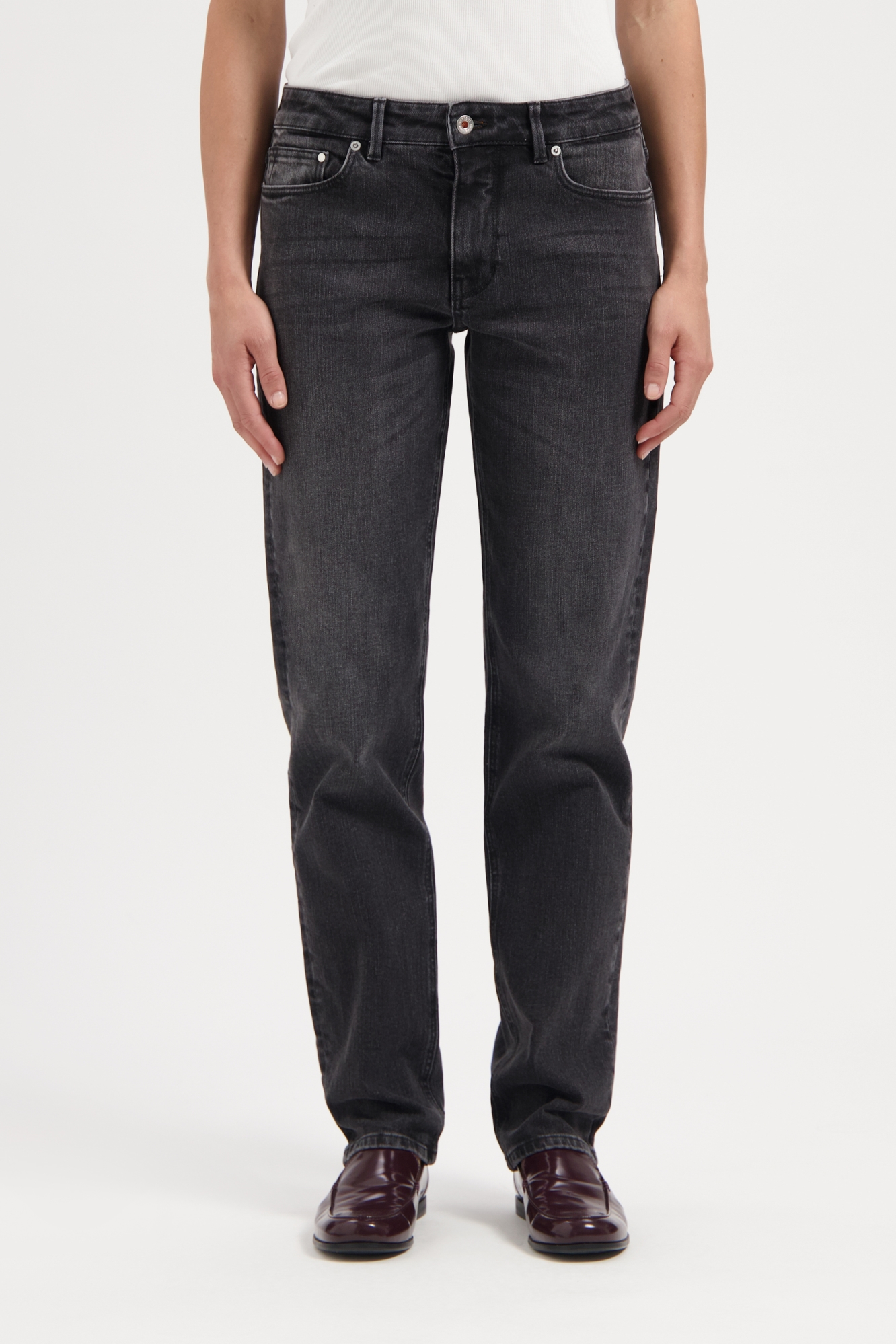 Kuyichi Damen vegan Jeans Boyfriend Jenna Vintage Schwarz