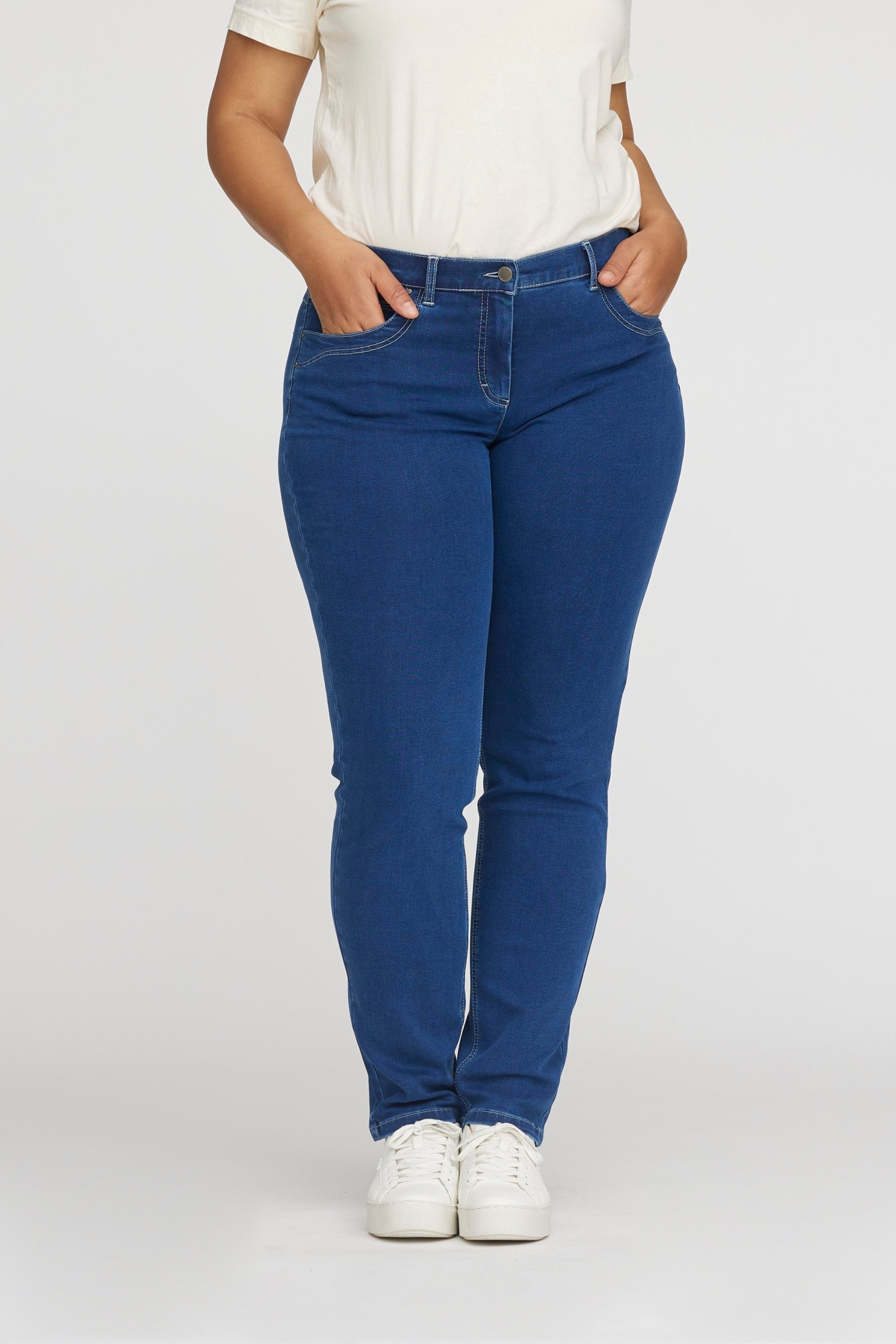 LAURIE Damen vegan Jeans Charlotte Regular Ml Medium Blue Denim
