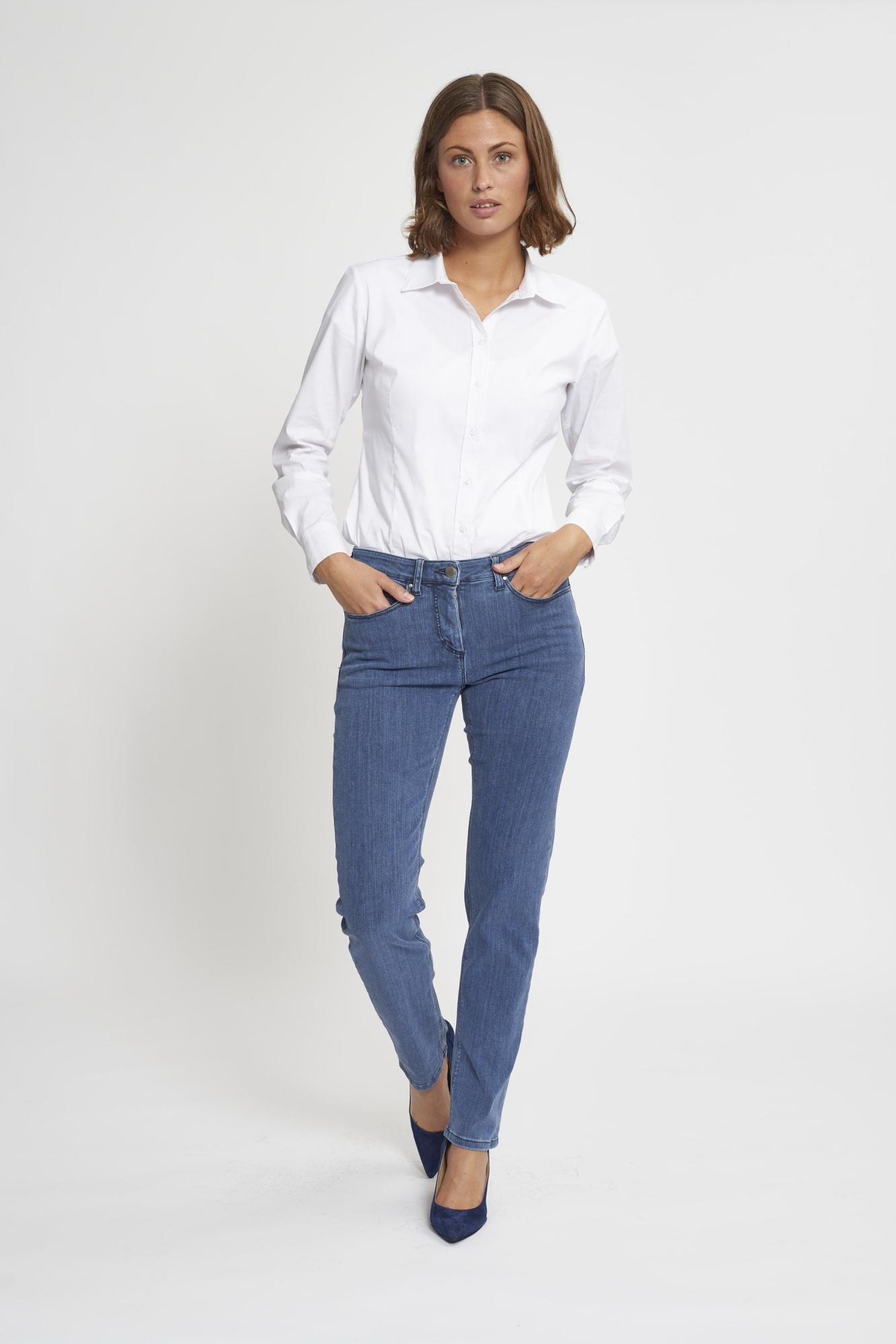 LAURIE Damen vegan Jeans Charlotte Regular Ml Medium Blue Denim