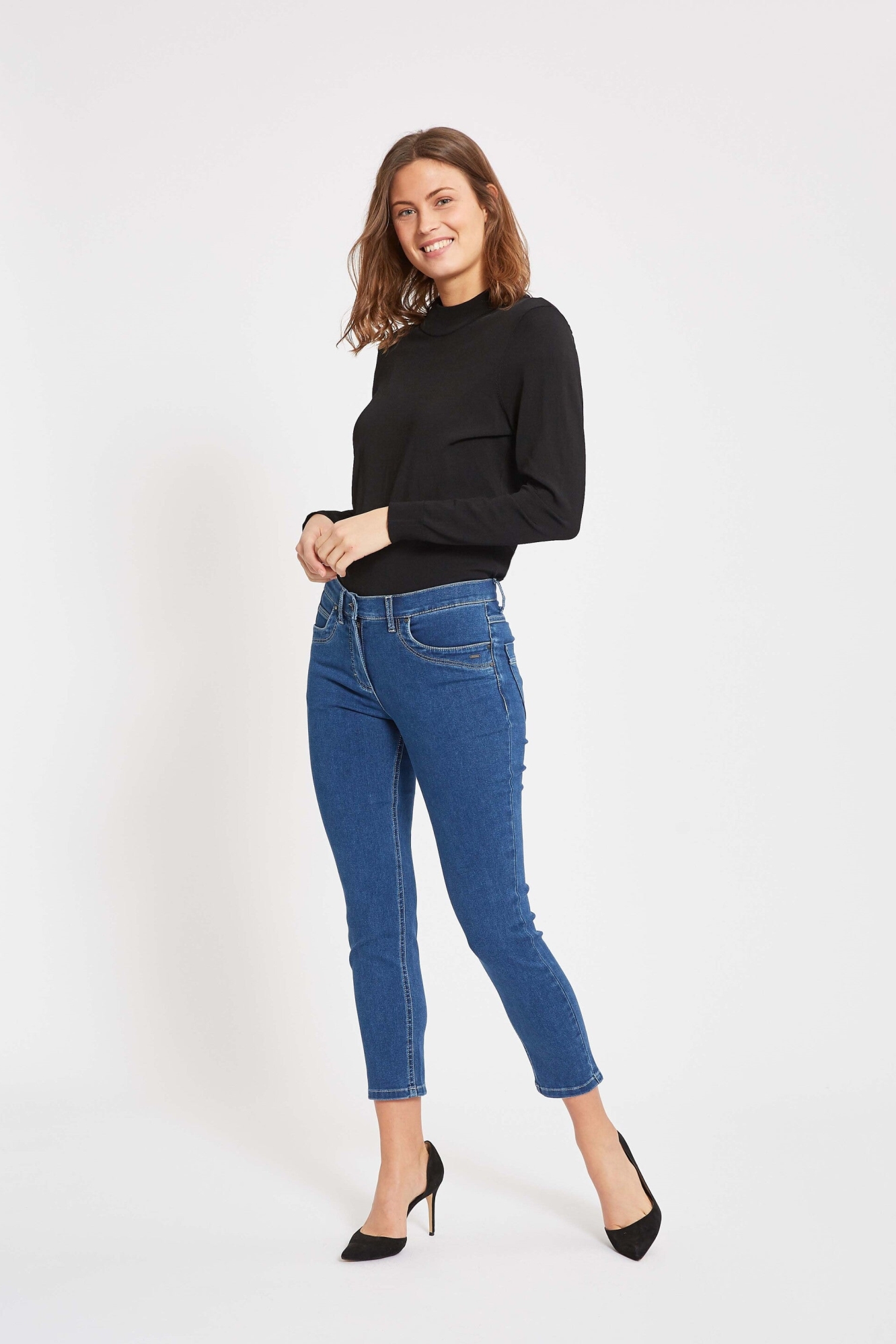 LAURIE Damen vegan Slim Jeans Crop Laura Medium Blue Denim