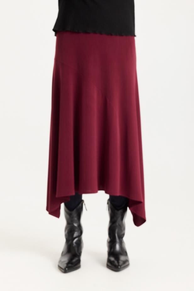 IN FRONT TINA SKIRT 16898 295 (Burgondy 295)