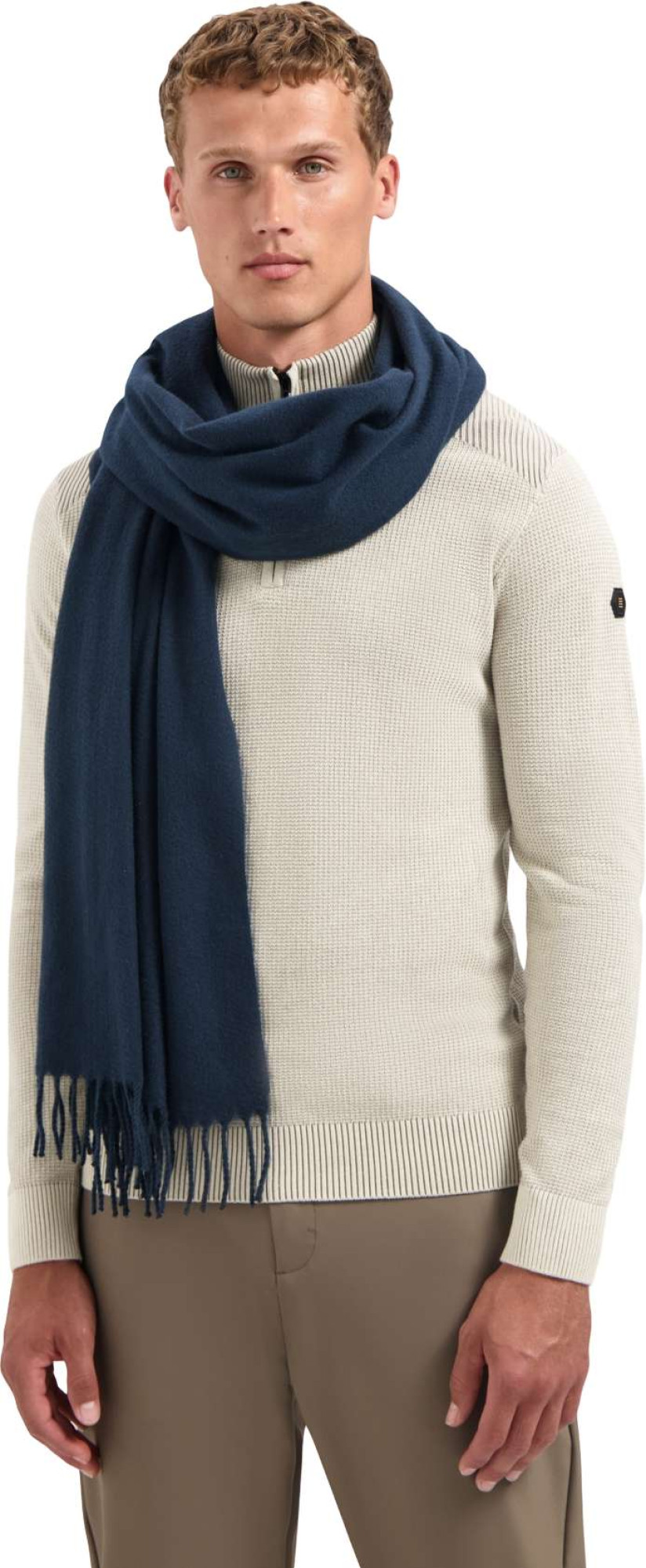 No Excess Scarf solid wool look night