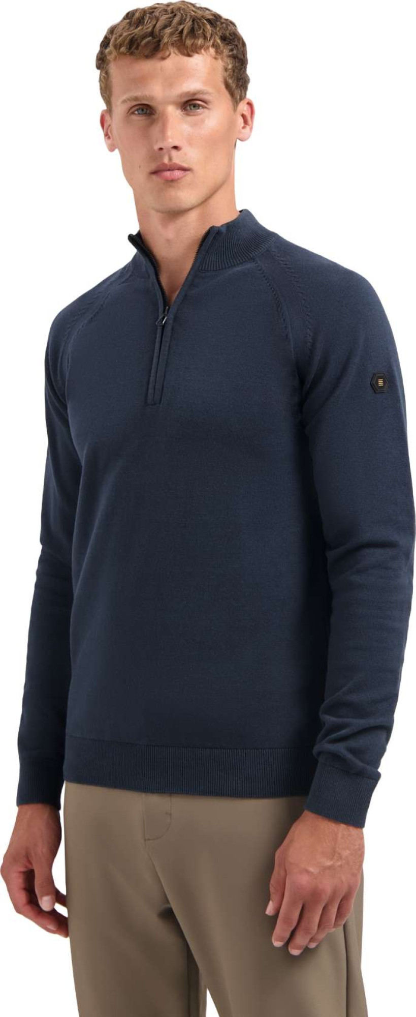 No Excess Pullover half zip high collar solid night