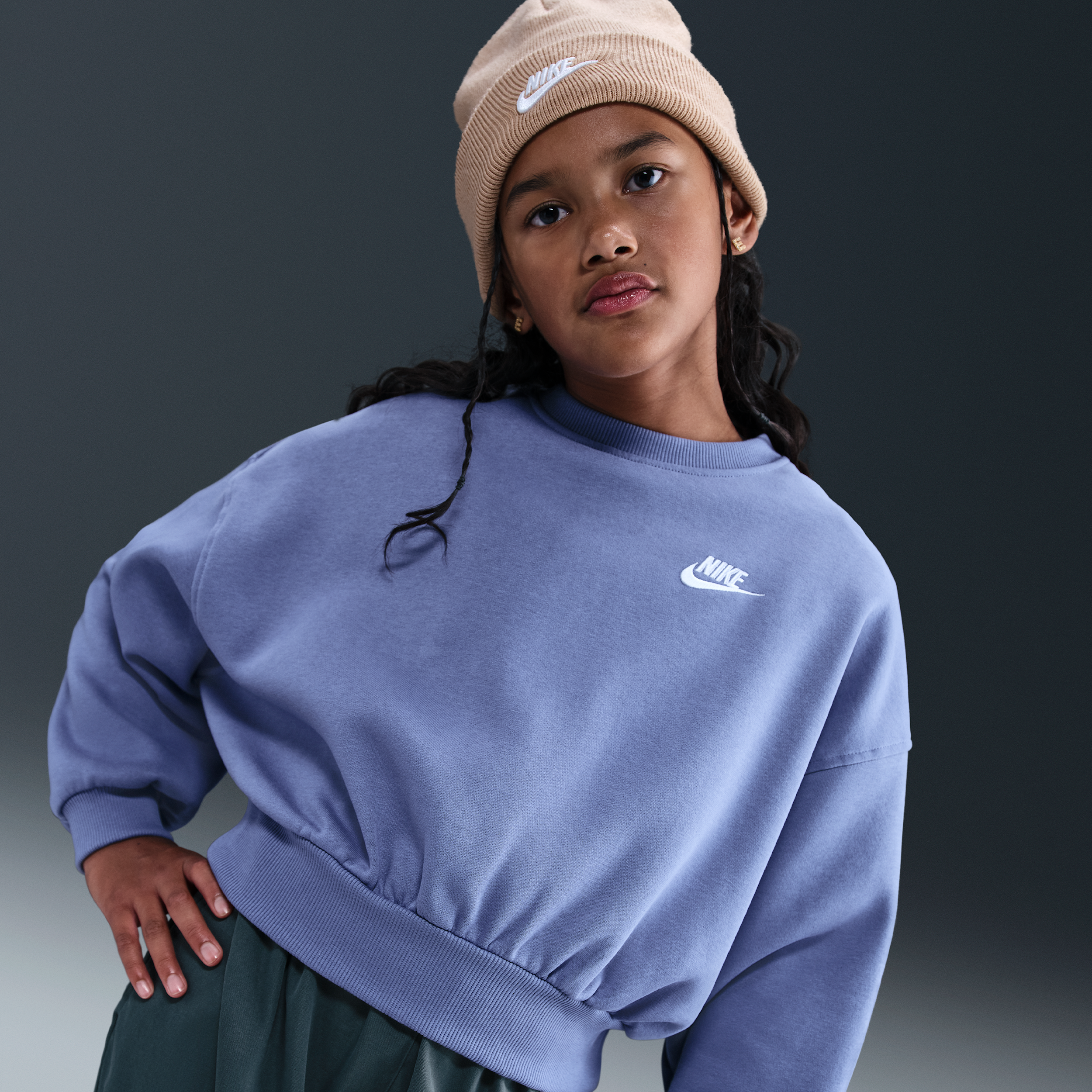 Nike Club Fleece sweatshirt met ronde hals en recht design voor meisjes - Blauw