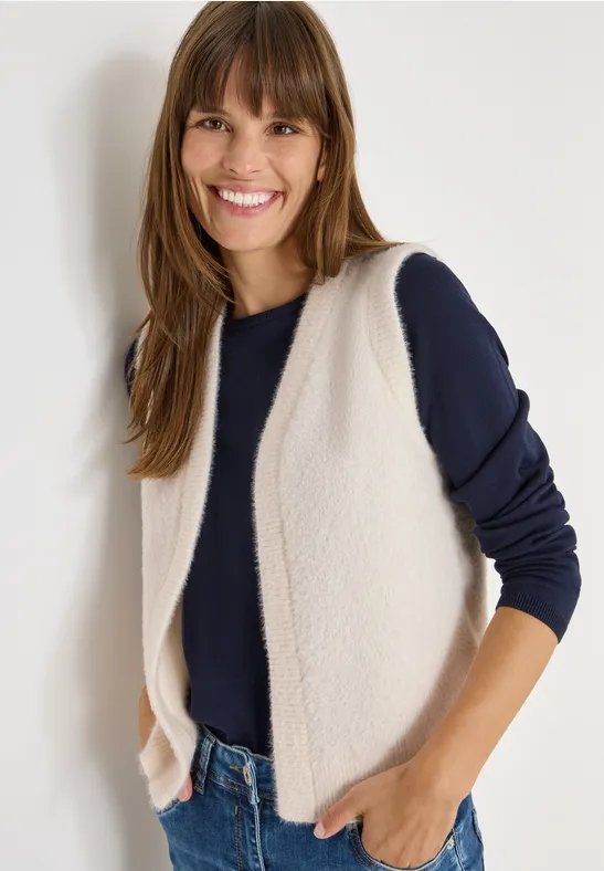 Cecil Mouwloos pluchen vest