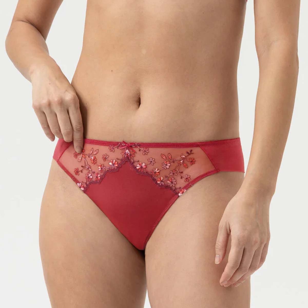 Mey Delightful g-string, rood