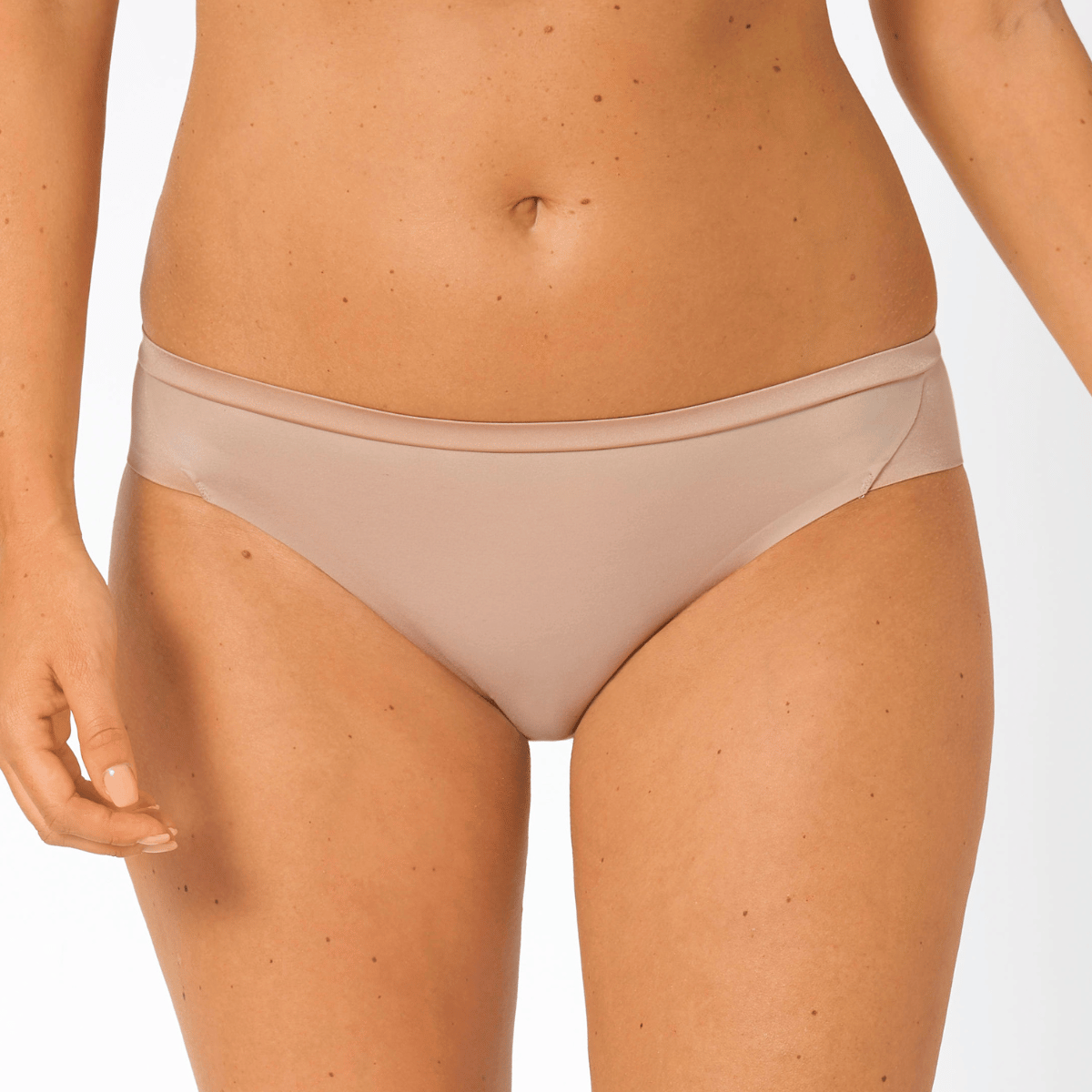 Triumph Body Make-up Soft Touch tai slip, beige
