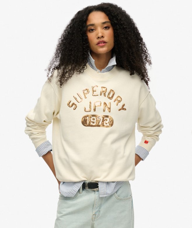 Superdry Ruimvallend Versierd Varsity Sweatshirt met Ronde Hals Crème
